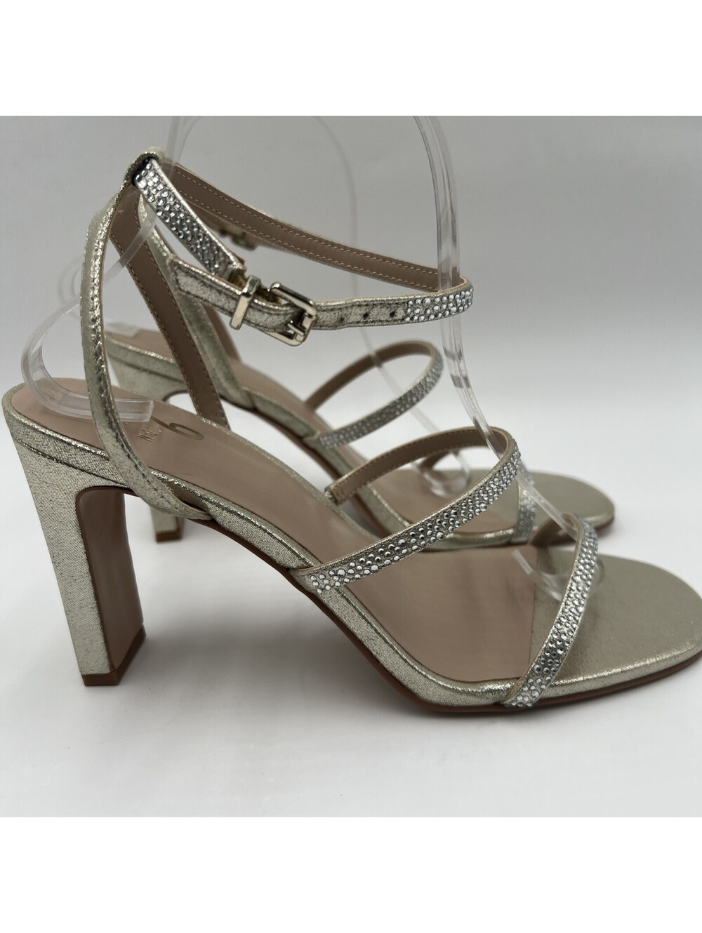 Women’s Mix No. 6 Aliciana2 Sandal Color Gold open toe Size 9M